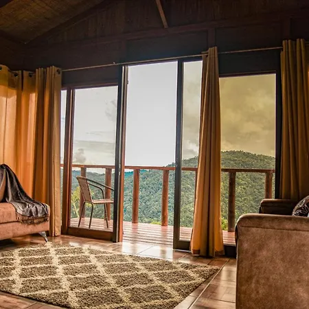 Pacuare Mountain Lodge Tres Equis Exterior photo